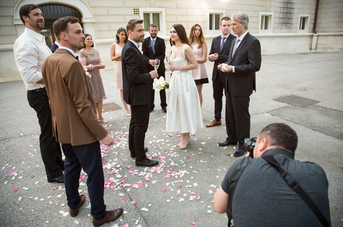 12 Wedding Photography Tips for Beginners: How to Be Prepared